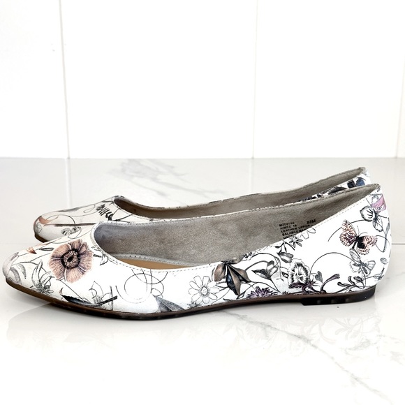 Me Too Aimee Leather Floral Ballet Flat 8.5 Botanical - Picture 5 of 10